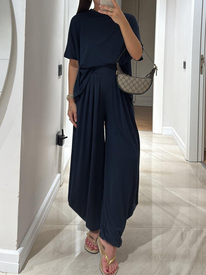 Casual Top & Wide-Leg Pants Set