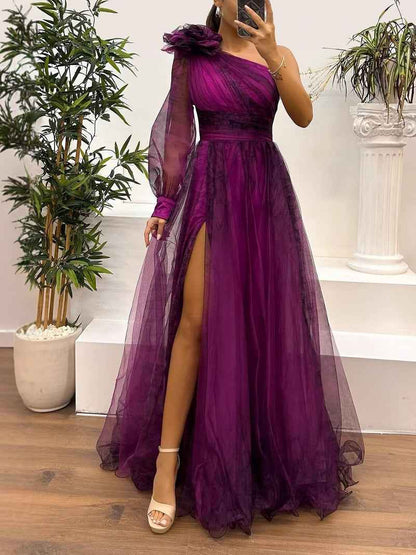 Maxi-Einkleid mit einseitigem Schulterdesign aus Strickware und abstraktem Farbabstufungsmuster