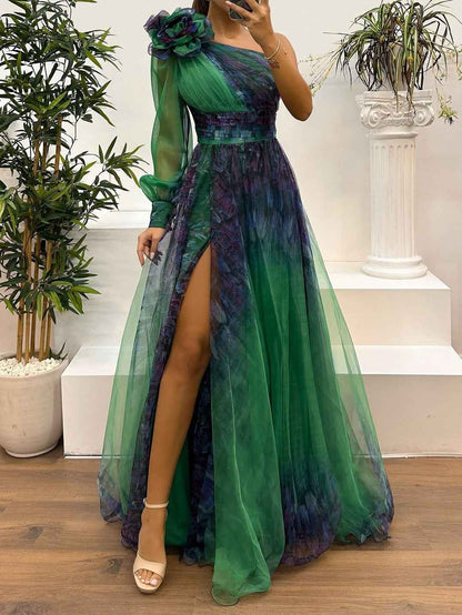 Maxi-Einkleid mit einseitigem Schulterdesign aus Strickware und abstraktem Farbabstufungsmuster