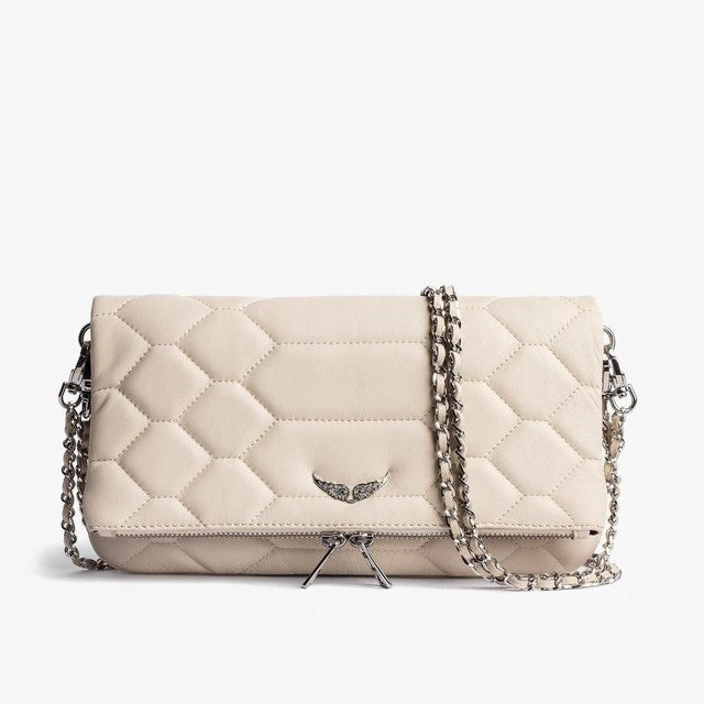 Gesteppte Clutch mit Kettentrageriemen – Elegant und vielseitig Zorenza