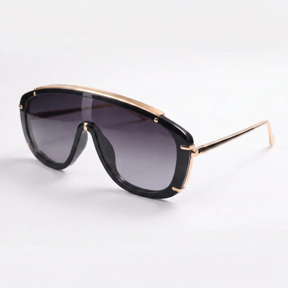 Zonnebril dames | Vierkante zonnebril met stijlvol frame