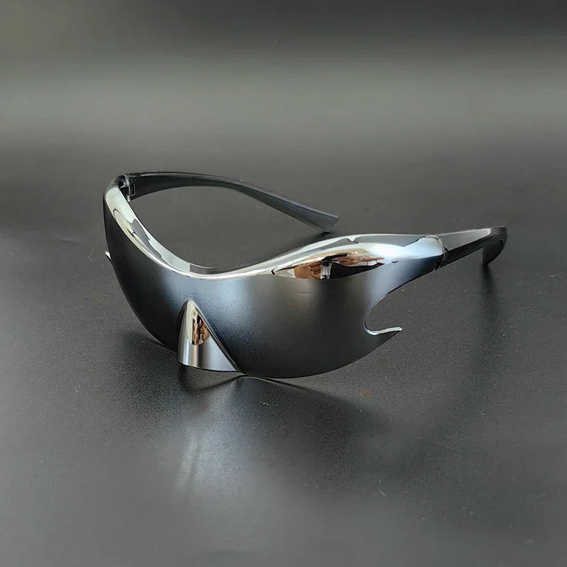 Zonnebril heren | Sport zonnebril met spiegelglas en wrap design