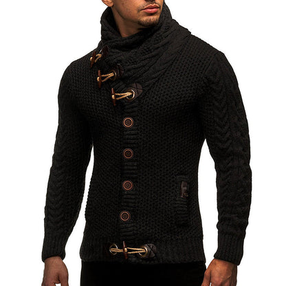 Cassius - Højhalset sweater med knapdetaljer og taljepasform