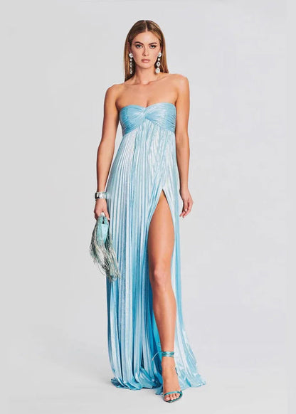 Himmelblaues trägerloses Gästekleid für Hochzeiten