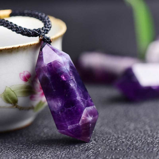 Amethyst Pendant Necklace – Natural Crystal Design with Elegant Adjustable Chain