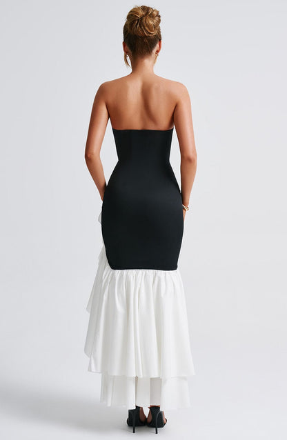 Maxi Dress — Elegant, Flowing Maxi Silhouette