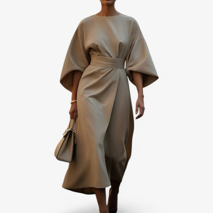 Asymmetrisches Kleid mit modernem und elegantem Schnitt Damen