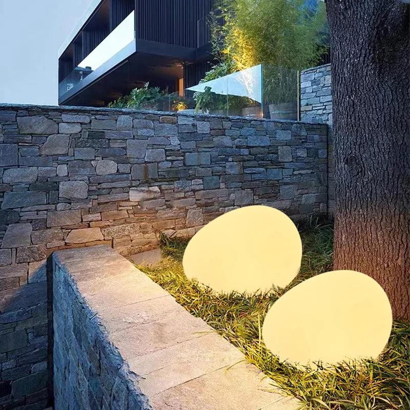 Atmospheric Wireless Garden Lamp - LumaStone-Medium (USB Rechargeable)-Nora Luxe