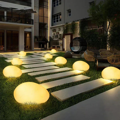 Atmospheric Wireless Garden Lamp - LumaStone-Medium (USB Rechargeable)-Nora Luxe