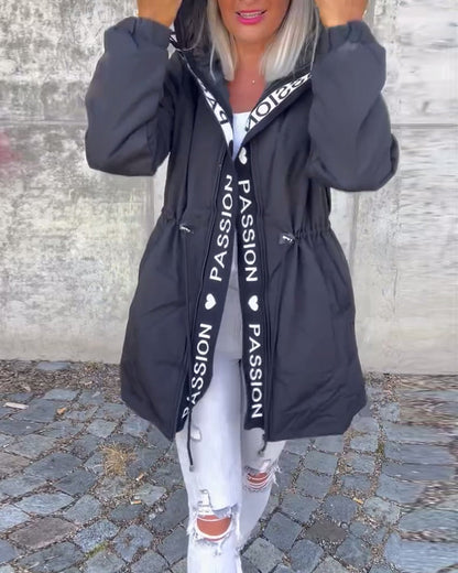 Trench-coat long à capuche femme – Léger, coupe ample, style moderne