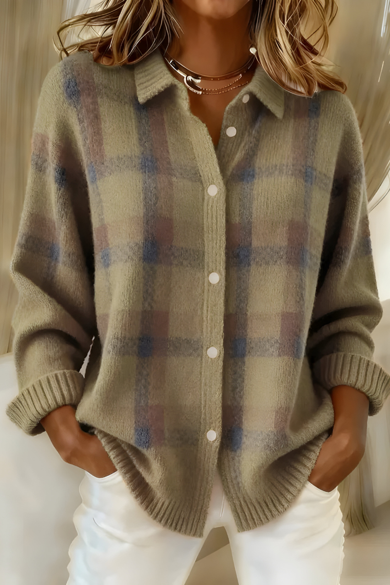 Weiche Strickjacke mit Knopfleiste