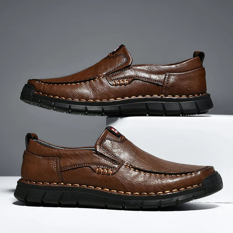 Handcrafted orthopaedic leather loafers for men