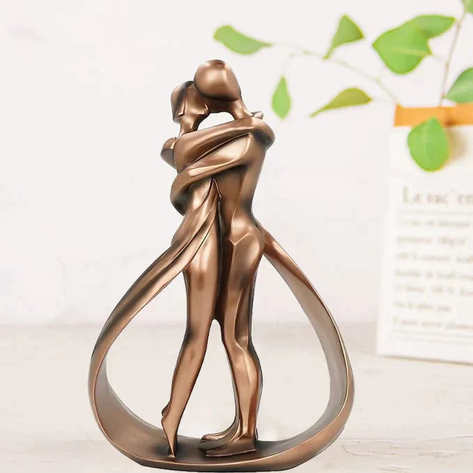 UnityEmbrace - Handgemaakt beeld symboliseert eeuwige liefde