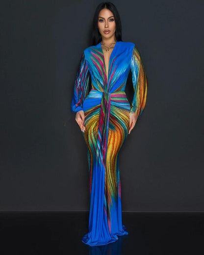 Maxikleid mit V-Ausschnitt und Batik-Faltenrock