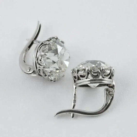 Brincos Vintage em Prata com Zircônia