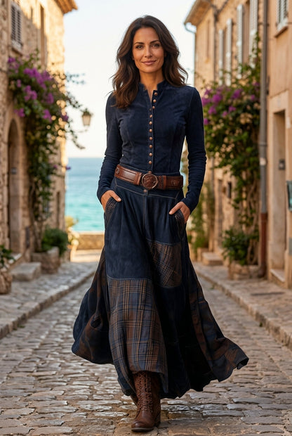 Robe Maxi Vintage Élégante – Coupe Ajustée et Patchwork Carreaux — Bleu marine — Estée Paris