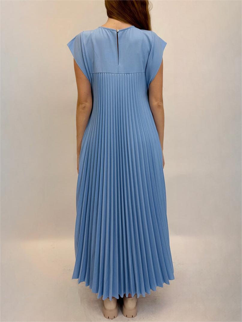 Ashna | Plissiertes ärmelloses Kleid in minimalistischer Eleganz