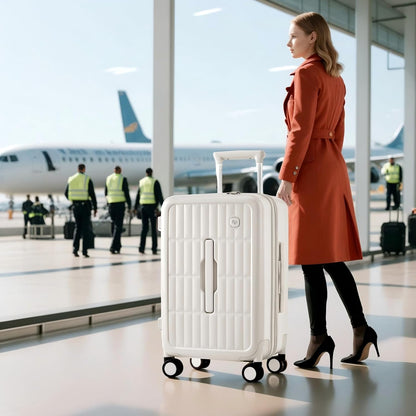 Spacious Hard Shell Suitcase with 8 Spinner Wheels – Smooth-Gliding Travel Luggage for Holidays and Business Trips