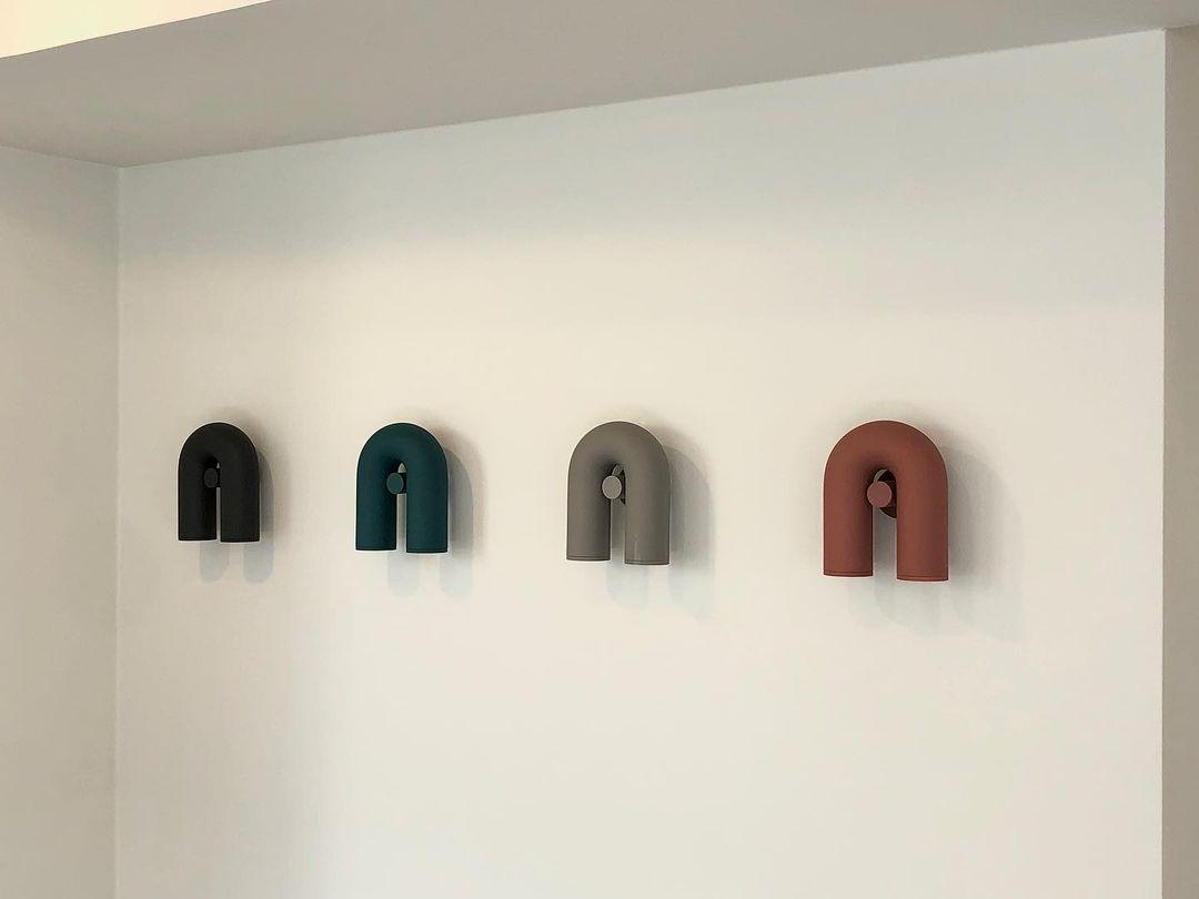 Modern Circus Wall Lamp Adjustable U-Shaped Design | Integrated LED 3000K–6000K | Aluminum & ABS | Indoor Decorative Lighting