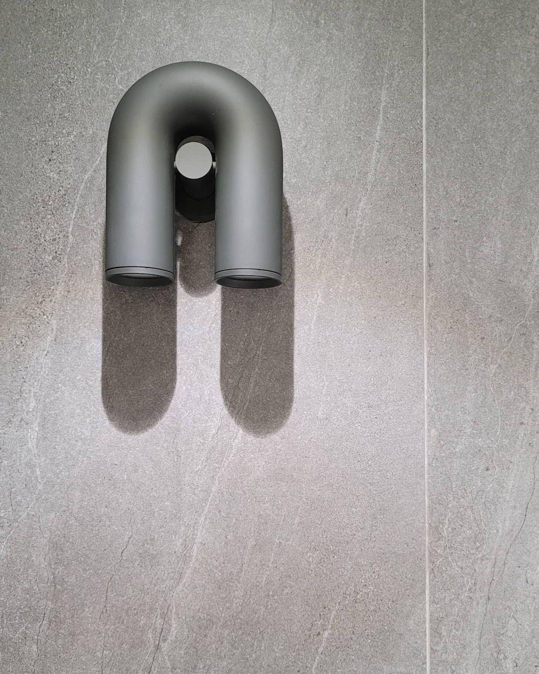 Modern Circus Wall Lamp Adjustable U-Shaped Design | Integrated LED 3000K–6000K | Aluminum & ABS | Indoor Decorative Lighting