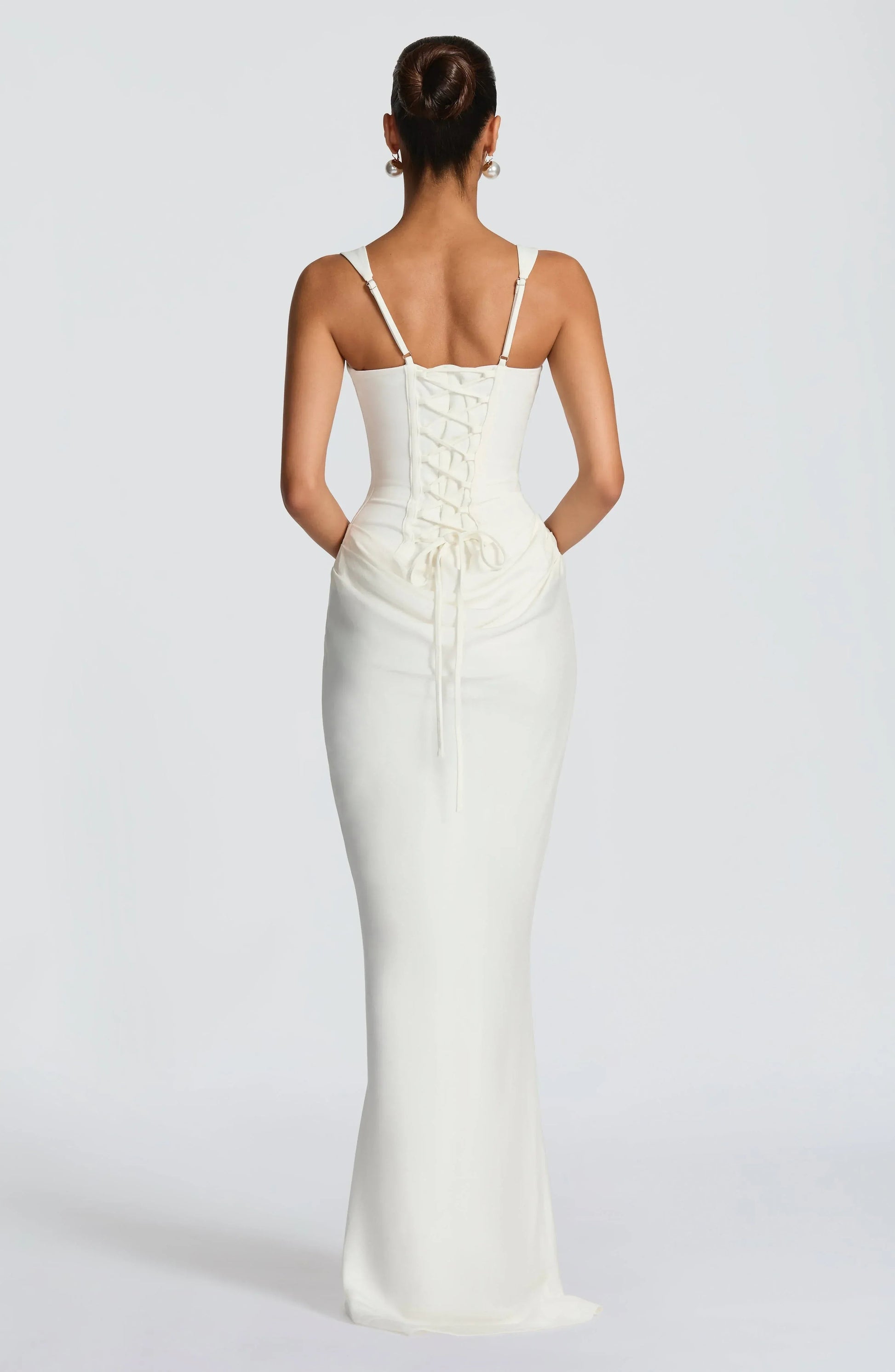 Valentina – El Vestido Elegante que Definirá tu Estilo - Chloe Léa