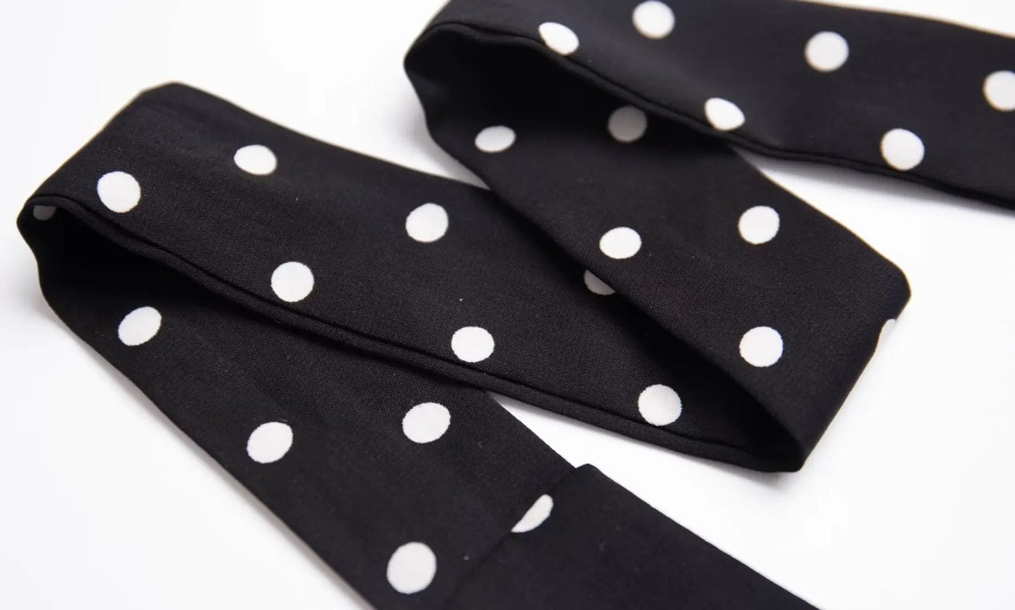 Tom Hollinger | Gepunktetes Neckholder-Midikleid