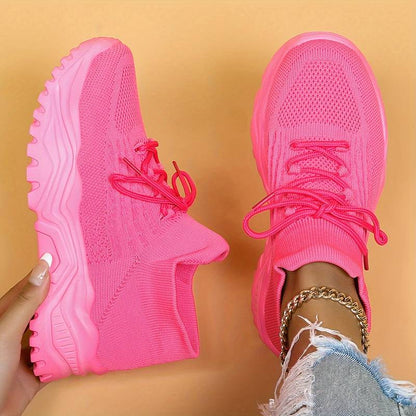 Bequeme orthopädische Schuhe mit zusätzlicher Fußunterstützung
