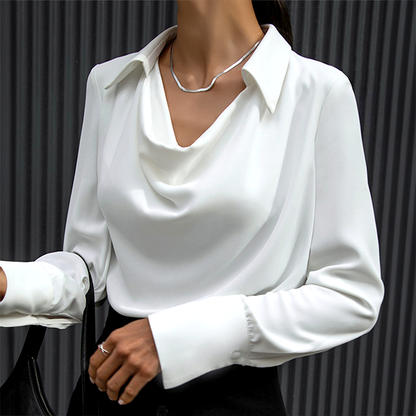 Melusina | Satijnen blouse met lange mouwen – omgeslagen kraag, gedrapeerde top