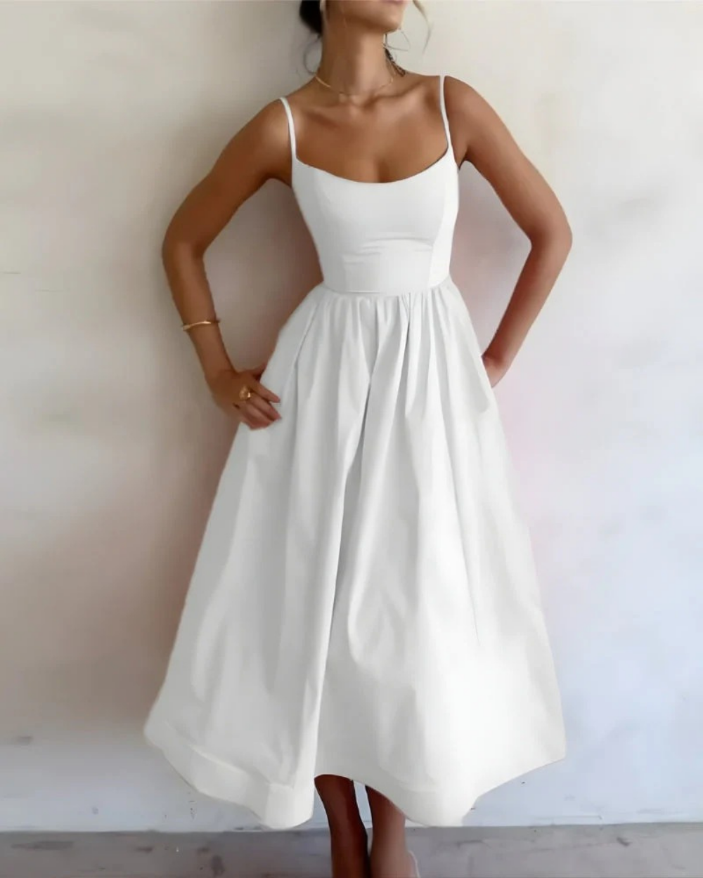 Damen Sommerkleid mit Spaghettiträgern in Midi-Länge | A-Linie