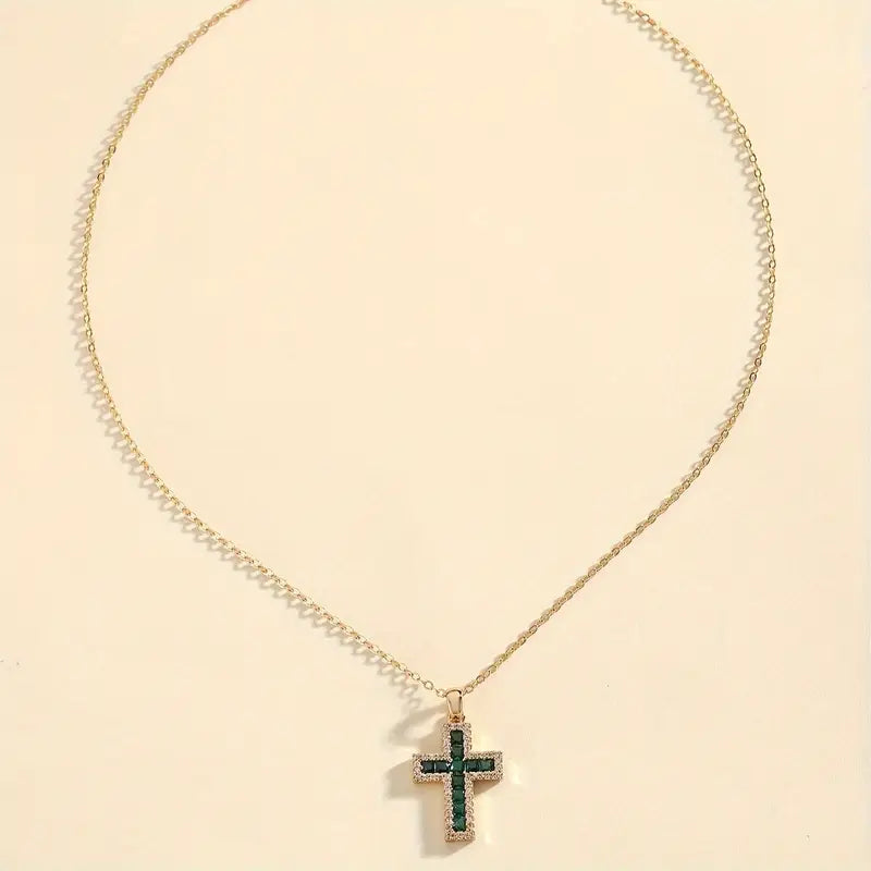 Zelta kaklarota ar piekariņu Solene Emerald Cross