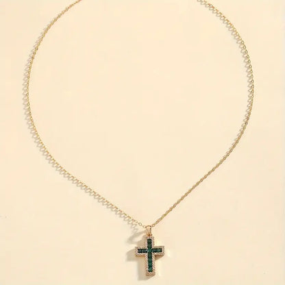 Zelta kaklarota ar piekariņu Solene Emerald Cross