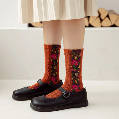 Vimoda™️ Vintage style socks with embroidered flowers