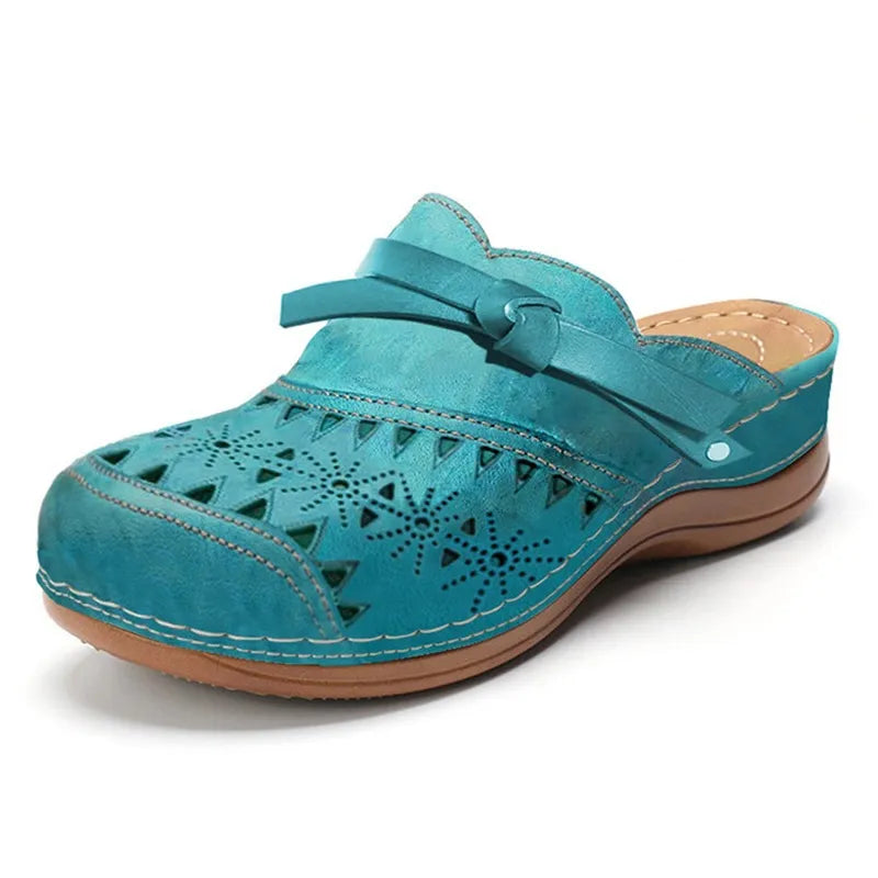 Lya™ Comfort Clogs