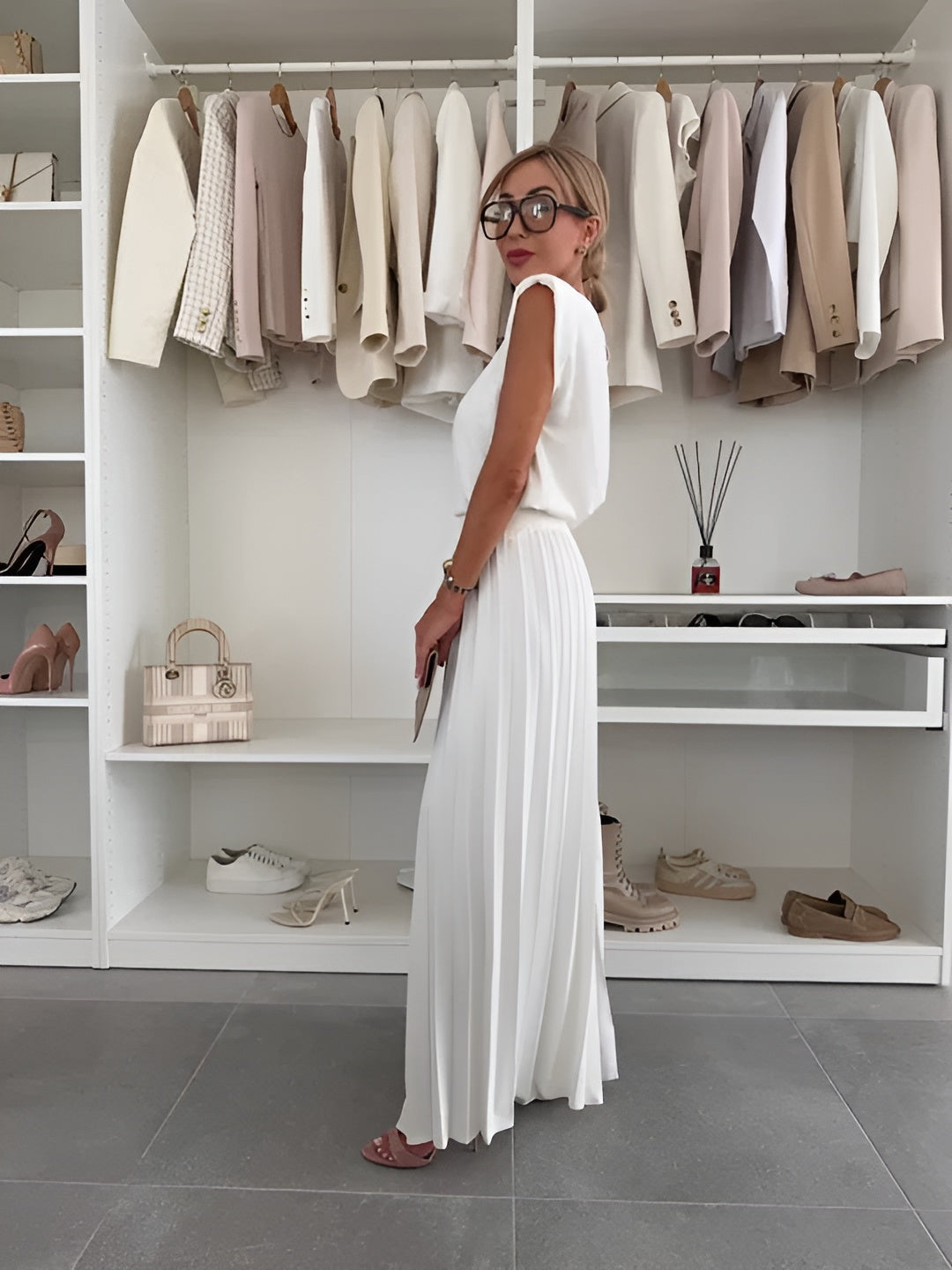MAUREEN SÆT | Elegant 2-delt outfit med moderne finesse