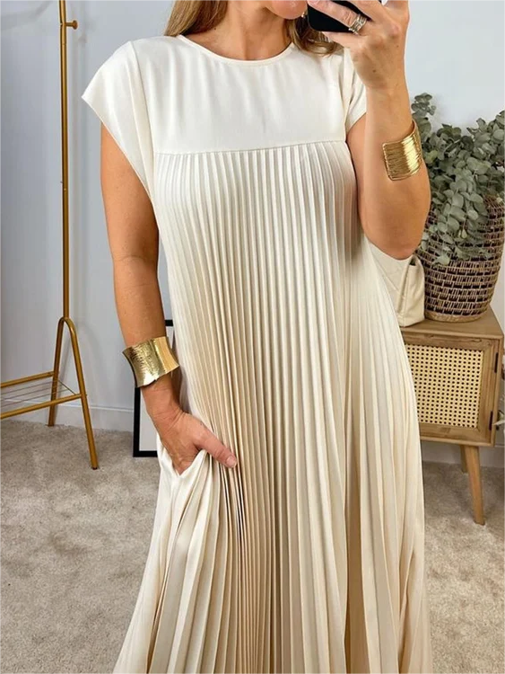 Ashna | Plissiertes ärmelloses Kleid in minimalistischer Eleganz