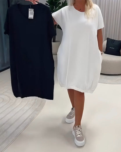 Pretty - Hübsches Kleid Mit Kurzen Ärmeln Und Rundem Ausschnitt