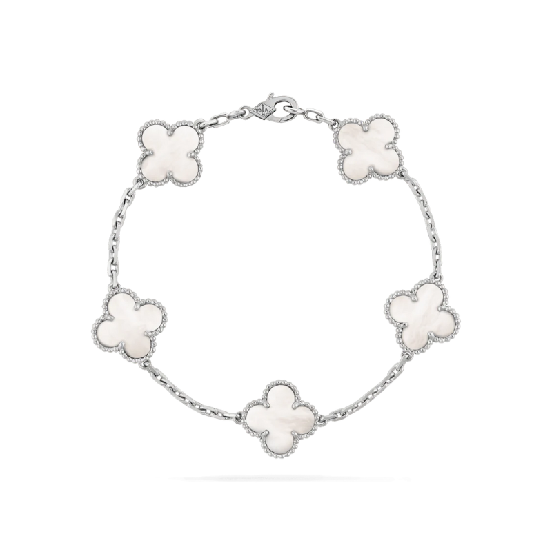 LuxeAura Armband - Verfijnde Elegantie en Tijdloze Charme