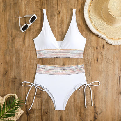 Line – din selvsikre bikini, der får maven til at forsvinde