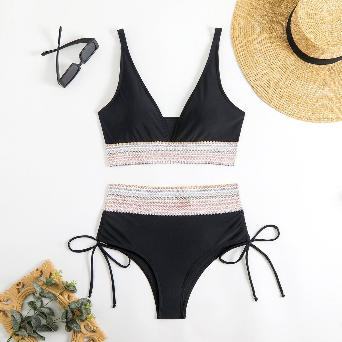Line – din selvsikre bikini, der får maven til at forsvinde