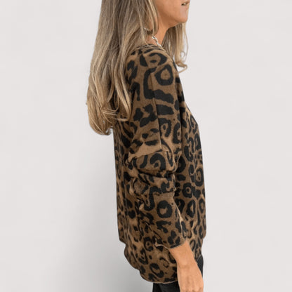 Lightweight Leopard Print Top
