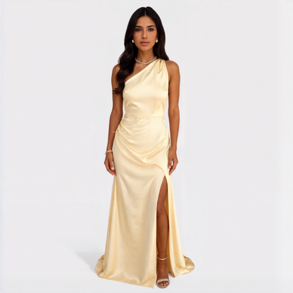Aurelia – Vestido Largo de Satén que realza tu elegancia