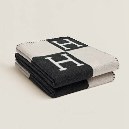 Plaid doré exclusif en cachemire et laine