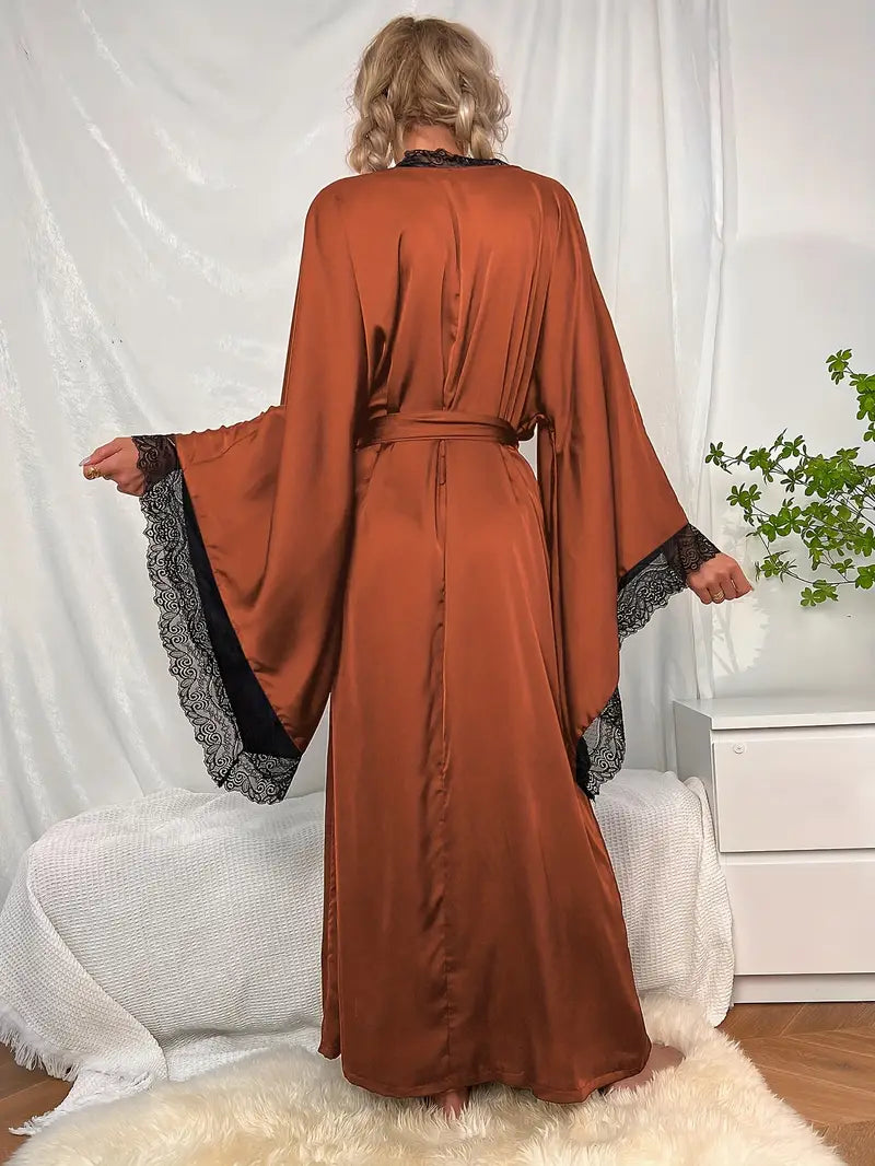 Izabela | Długi koronkowy kimono damskie z paskiem i szerokimi rękawami