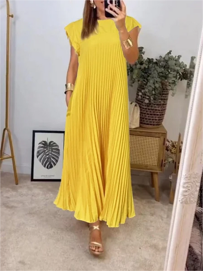 Ashna | Plissiertes ärmelloses Kleid in minimalistischer Eleganz