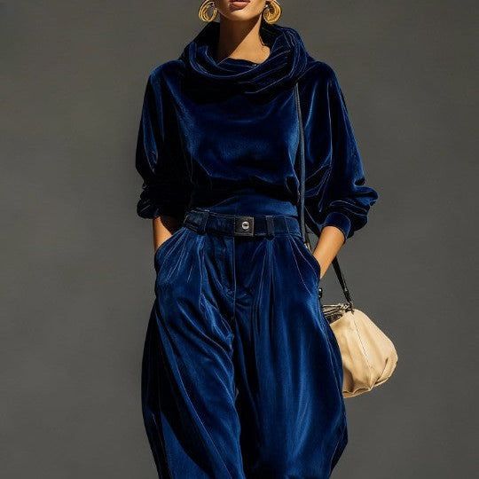 Damen-Set aus Samt-Hoodie und Hose mit Gürtel