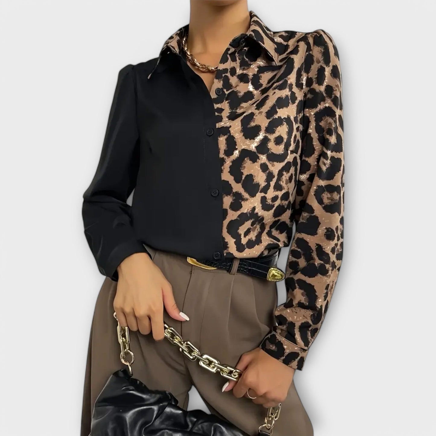 Blusa com design original