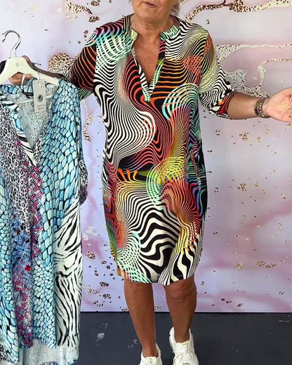 Diane – Buntes Kleid Mit V-Ausschnitt