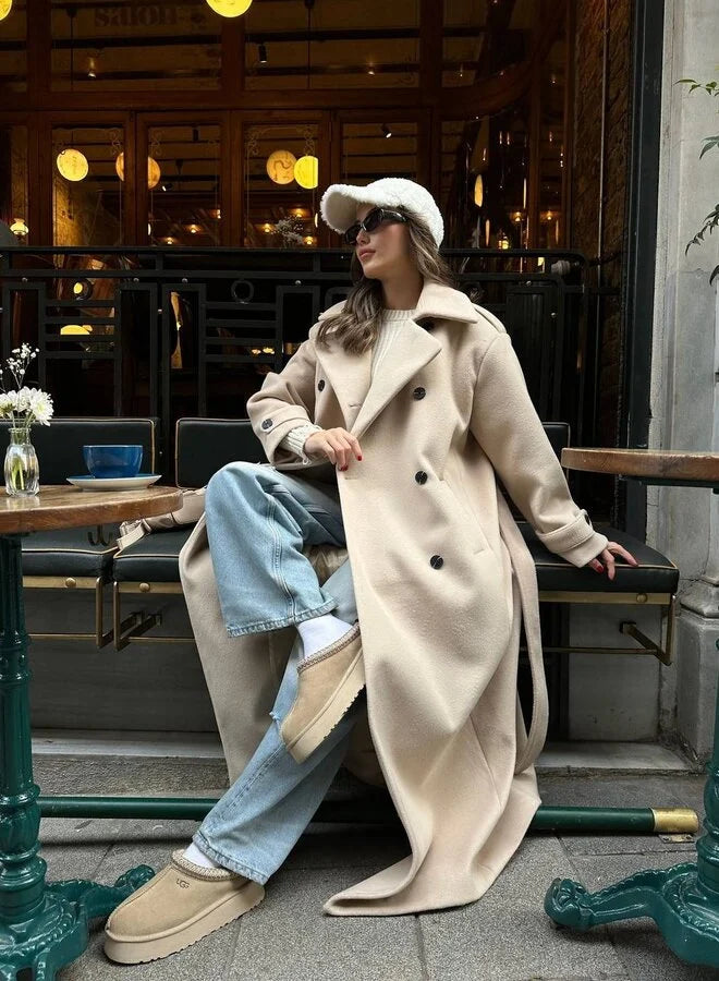 Warmer Wintermantel mit elegantem Design