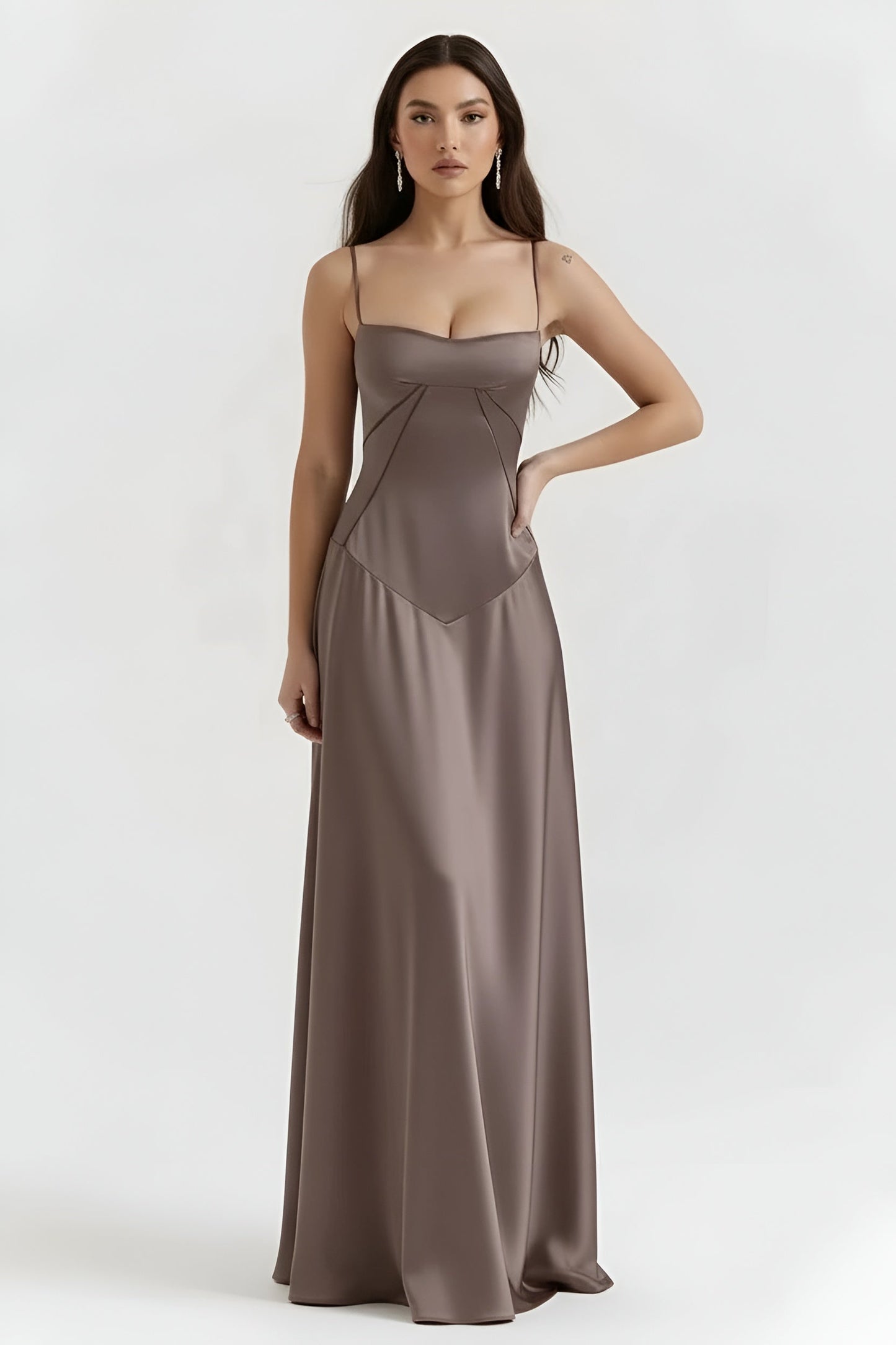 Abito Lungo Donna Elegante con Spalline Sottili e Corpetto Aderente Abito da Sera Maxi