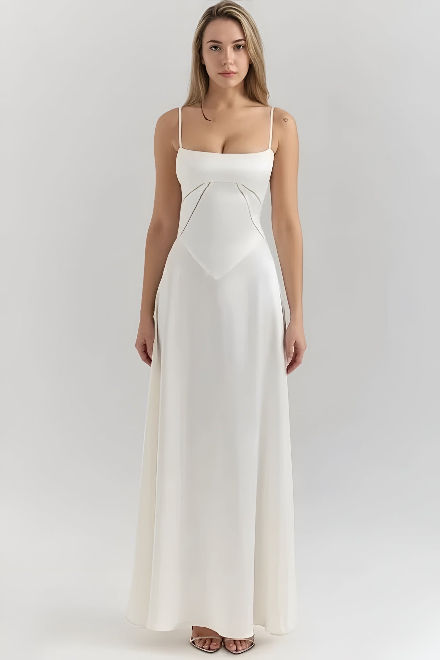 Abito Lungo Donna Elegante con Spalline Sottili e Corpetto Aderente Abito da Sera Maxi